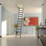 ​Strych dostępny dla każdego: 5 dodatków, które zwiększą bezpieczeństwo użytkowania drabiny