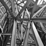 Domy z konstrukcji stalowej – dlaczego warto się na nie zdecydować?